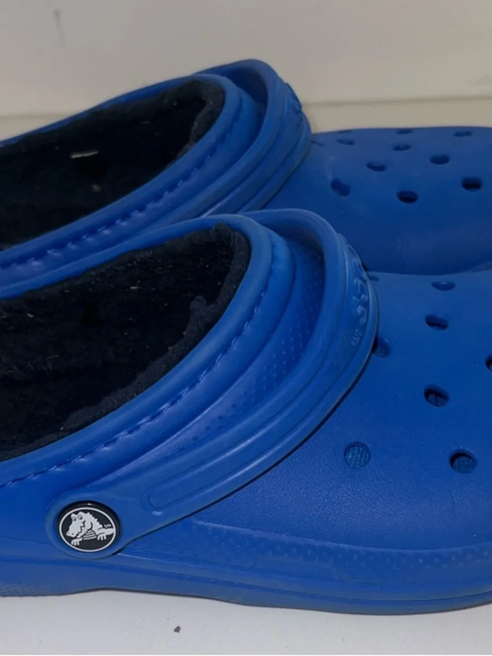 CROCS Kids Lined Clog in Bright Blue